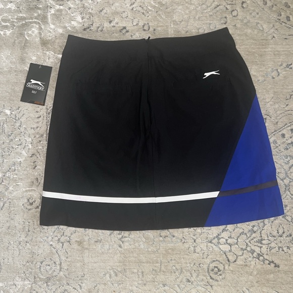 Hydro-Dri women’s golf skort - Picture 2 of 3